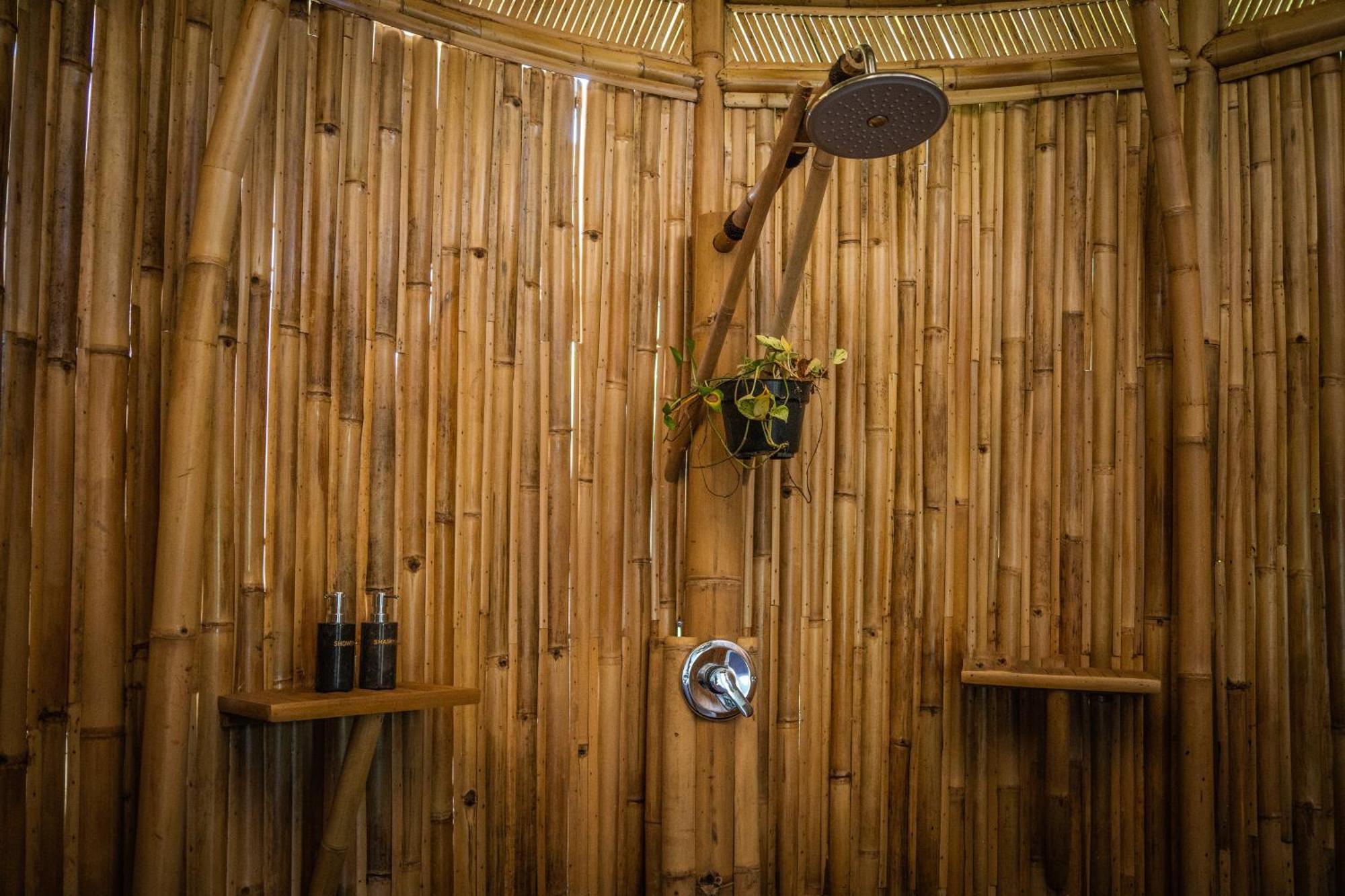 Villa Eco Bamboo Island Bali - Bamboo House #3 à Selat Extérieur photo